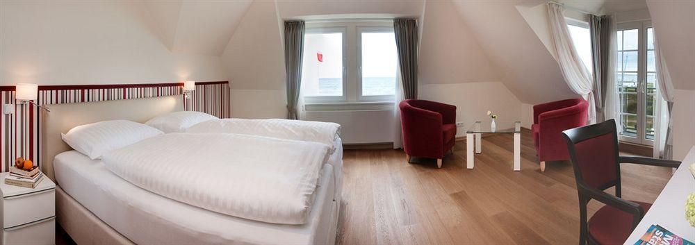 Hotel Haus Am Meer Hohwacht Exterior photo